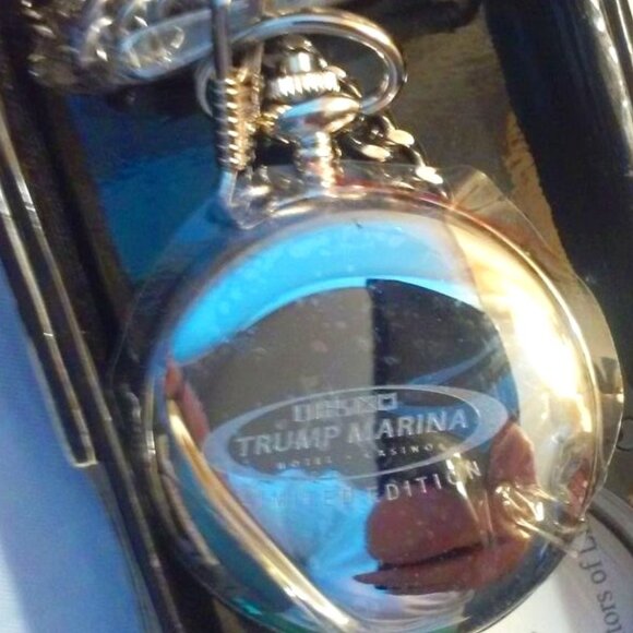 TRUMP MARINA CASINO IWO JIMA POCKETWATCH NIB - Picture 1 of 3